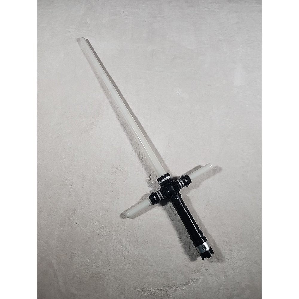 Star Wars Kylo Ren Lightsaber Crossguard Design Fiery Red Blade Lights W/Noise